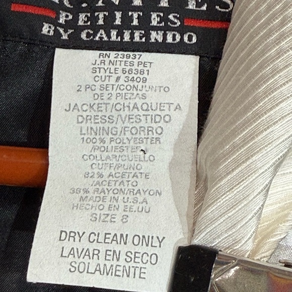 J.R. Nites Petites by Caliendo Tuxedo Short Waist Tailored Fit Jacket Top Size 8 - Picture 4 of 5